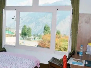 Bilju Inn Munsiyari by Goroomgo