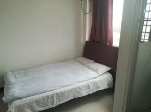 Pinghu fang yi hotel