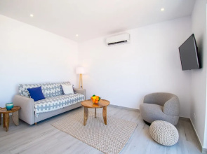 Beach House Apartment
