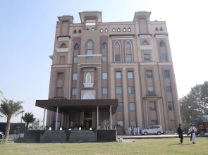 Geeta Sarovar Portico Panipat
