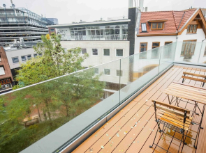 Studio Serviced Apartments With City View
