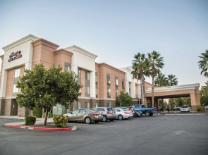 Hampton Inn & Suites Lathrop