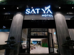 Satya Da Nang Hotel Han Market