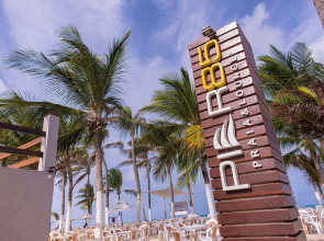 Pier 85 Hotel Praia & Lounge