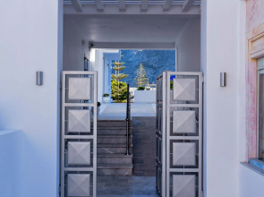 Santellini Hotel
