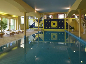 TOP HOTEL Praha & Conference Centre