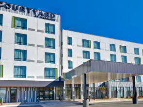 Courtyard by Marriott Bentonville Rogers Promenade
