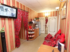 Krasny Kovrik na Pushkinskoy