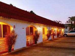 Paradise Court