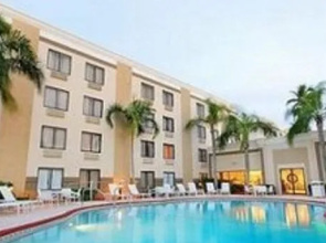 Doc Fort Myers Hotel