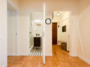 THE DREAM Apartment - Near Radisson Hotel