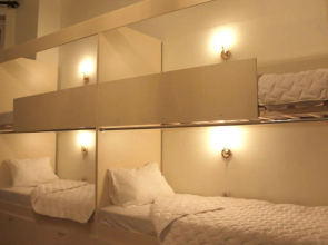 Oh So Indie House Hostel