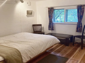 Gallery Hara & Guest House
