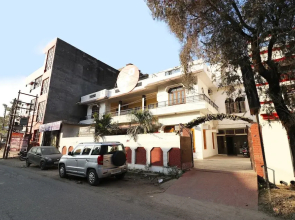 OYO 16270 Hotel Sweet Home