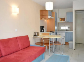 Appartement Golfe Juan, 2 pièces, 4 personnes - FR-1-252-140