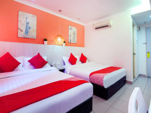 Super OYO 761 City Hotel