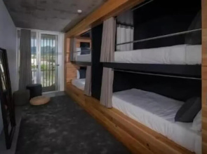 North Shore Hostel