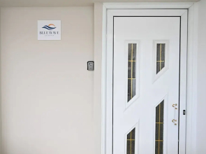 Blue Wave Suites - Ixia