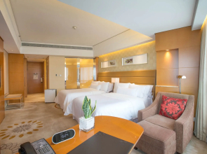 The Westin Nanjing Xuanwu Lake