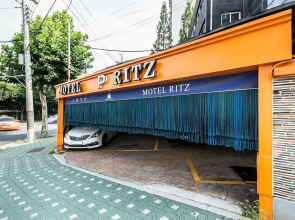Ritz