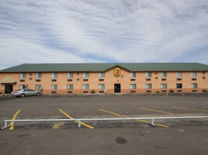 Greenwood Inn