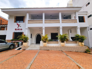 Hotel Karlo