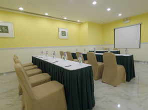 Ramada by Wyndham Hong Kong Grand View