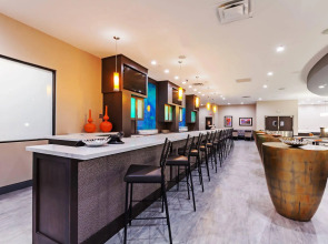 Holiday Inn Houston NE - Bush Airport Area by IHG