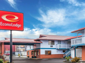Travelodge Everett Mall