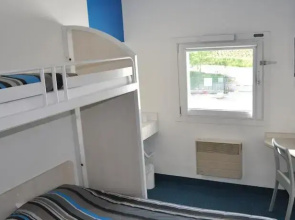 Hotel F1 Orange Centre Echangeur A7 A9