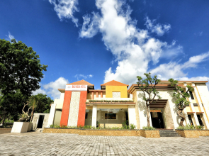 Bali Mega Hotel
