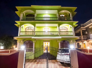 Larios Beach Holiday Resort