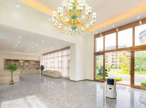 Nanxing holiday hotel (Mount Emei tourist center, Emeishan high-speed railway station)