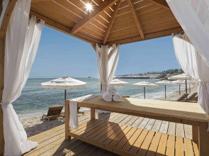 Mitsis Selection Laguna