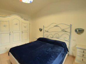 Casa Irene With Balcony In Budoni