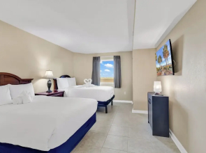 Carolinian Resort 935