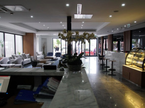 Yuksel Istanbul Yenikapi