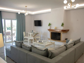 Spacious apartment in a quite area near Rethymno