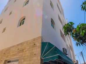 Al Jisr Hotel