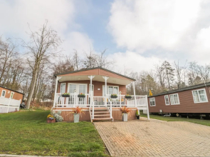 Betty's Lodge