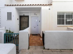 Bungalow Altea junto al casco antiguo, piscina y barbacoa