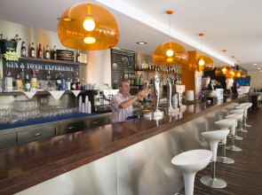 Aparthotel Esmeraldas