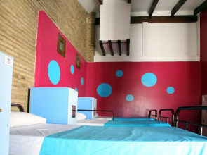 Purple Nest Hostel