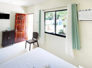 Entra Tourist Inn