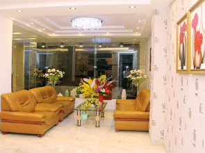 Little Gold Hotel