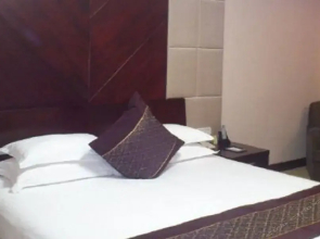 Cixi Zhongyi Business Hotel