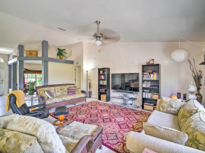 'banzai Palm Bay' Home Near Parks & Beaches!