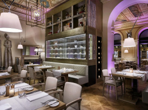 Cosmopolitan Hotel Prague