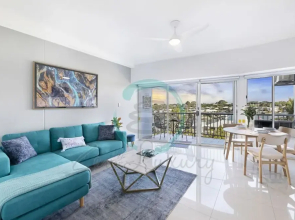 Zen Marina Bayview Balcony Executive Suite