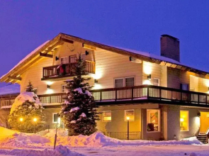 The Mammoth Creek Inn